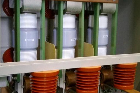 真空滅弧室什么時(shí)候更換合適？